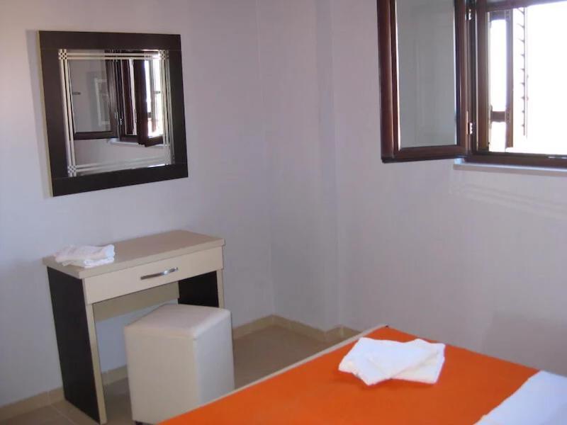 Villa Orestis - Stoupa Seaside Retreats Oda fotoğraf